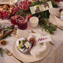 Load image into Gallery viewer, WHITE FIG &amp; CEDAR 70G BAUBLE CANDLE
